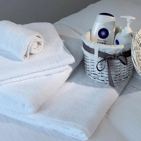 Le - Di Fronte Ospedale Sacro Cuore Bed & Breakfast Negrar