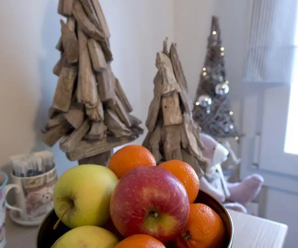 Le - Di Fronte Ospedale Sacro Cuore Alojamento de Acomodação e Pequeno-almoço