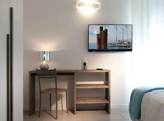 Le - Di Fronte Ospedale Sacro Cuore Alojamento de Acomodação e Pequeno-almoço Negrar