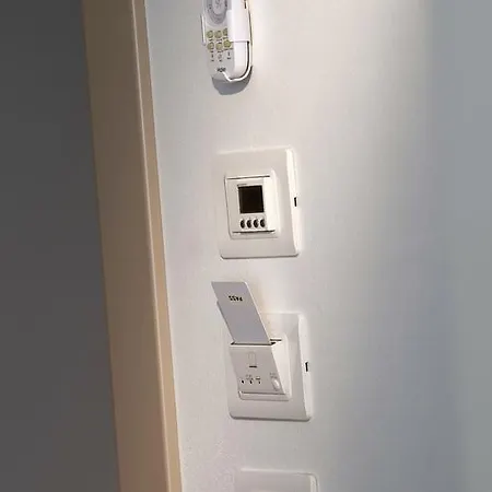 Le - Di Fronte Ospedale Sacro Cuore Frühstückspension