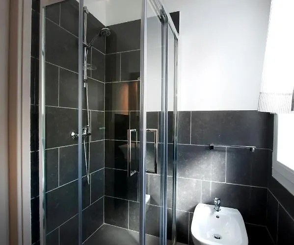 Le - Di Fronte Ospedale Sacro Cuore 4* ネグラール